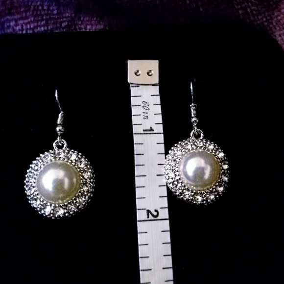 Nwt papaarazzi faux diamond&pearl necklace/earring - Picture 4 of 6